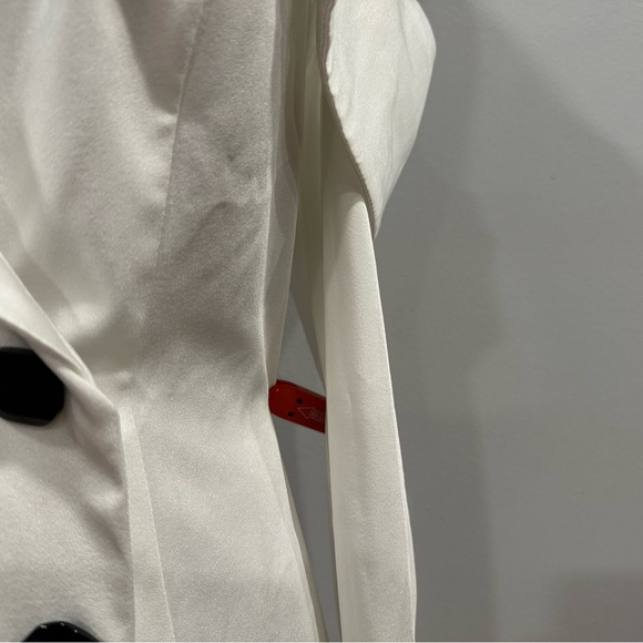 Mac Duggal 26734 Drop Shoulder Faux Tuxedo Mini Dress White 4 NWOT - Picture 4 of 7